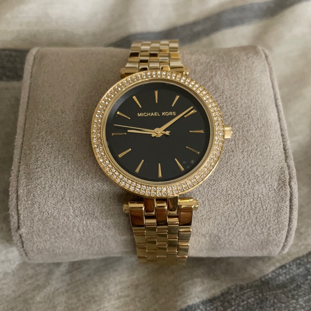 MICHAEL KORS WATCH Women’s  NWT gold band black